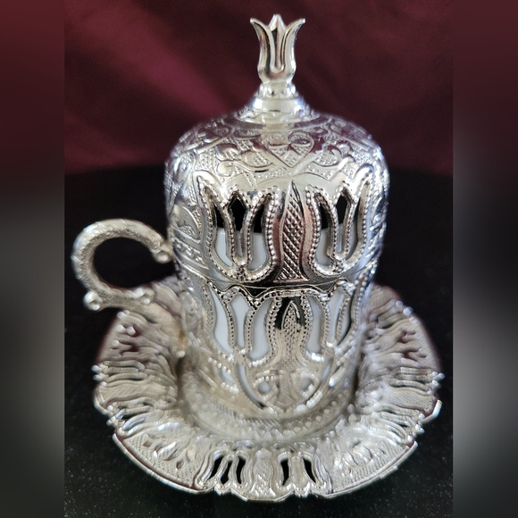 Turkish Coffee Cup with Inner Porcelain, Metal Holder, Saucer and Lid, 4 Pieces - Picture 9 of 12